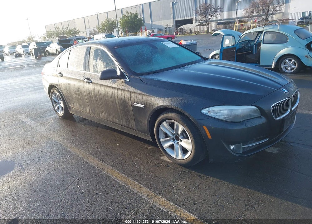 2011 BMW 528I VIN: WBAFR1C50BDS35083