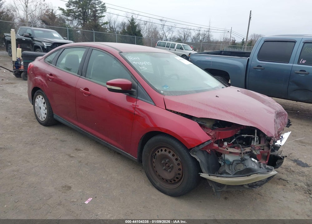 2014 FORD FOCUS SE VIN: 1FADP3F26EL244562