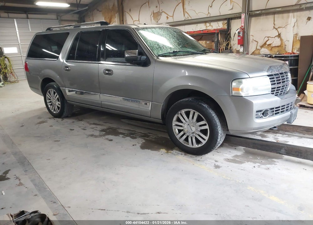 2008 LINCOLN NAVIGATOR L VIN: 5LMFL27558LJ01701