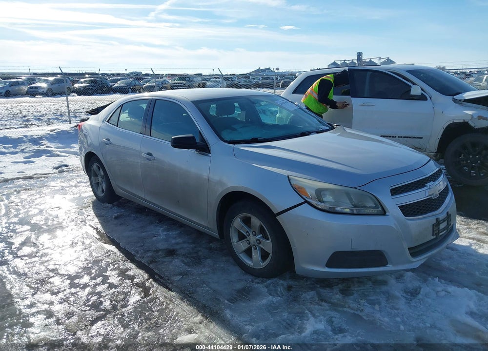 2013 CHEVROLET MALIBU 1LS VIN: 1G11B5SA4DF151033