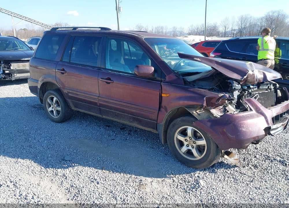 2008 HONDA PILOT EX VIN: 5FNYF184X8B019666