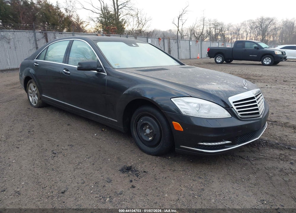 2013 MERCEDES-BENZ S 550 4MATIC VIN: WDDNG9EB4DA499200