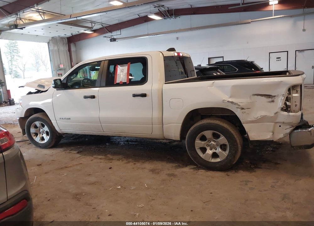 2023 RAM 1500 BIG HORN  4X4 5'7 BOX VIN: 1C6RRFFG0PN623708