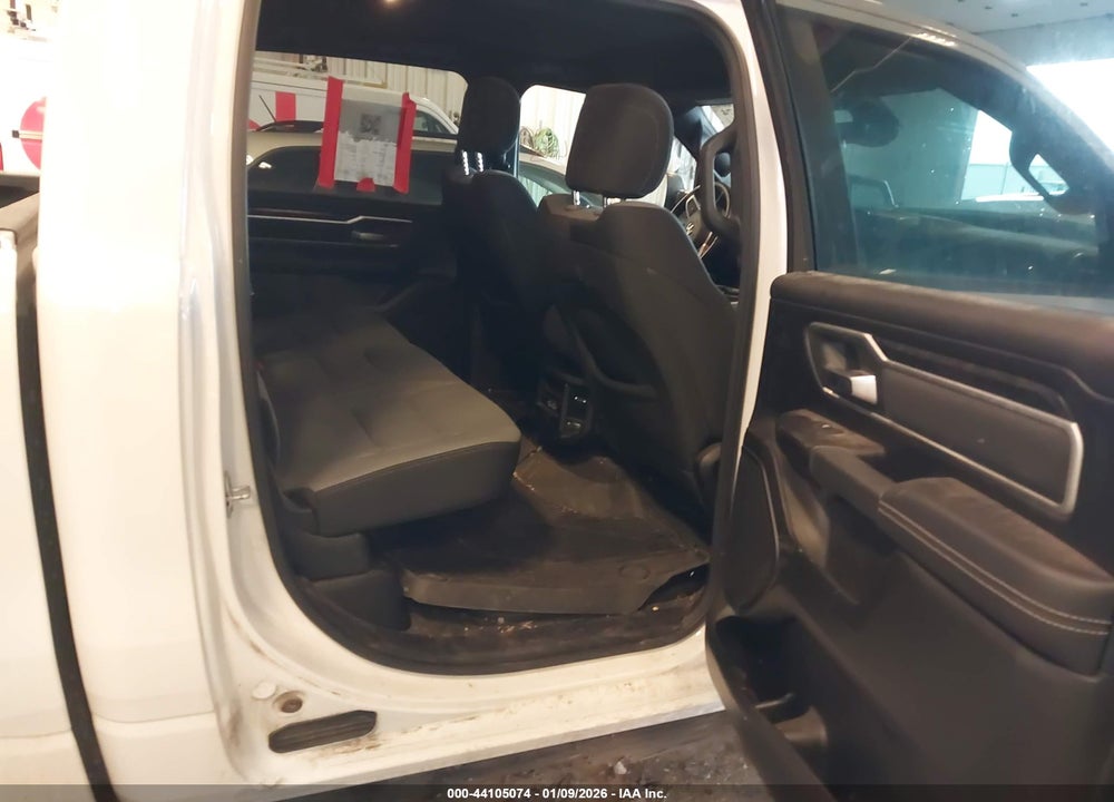 2023 RAM 1500 BIG HORN  4X4 5'7 BOX VIN: 1C6RRFFG0PN623708