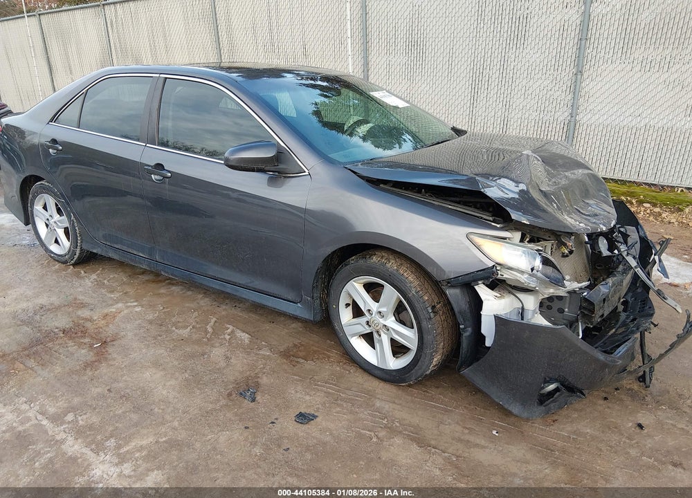 2012 TOYOTA CAMRY SE VIN: 4T1BF1FK7CU113720