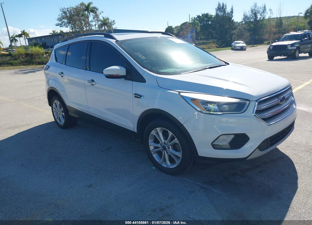 2018 FORD ESCAPE SE VIN: 1FMCU0GD2JUA53444