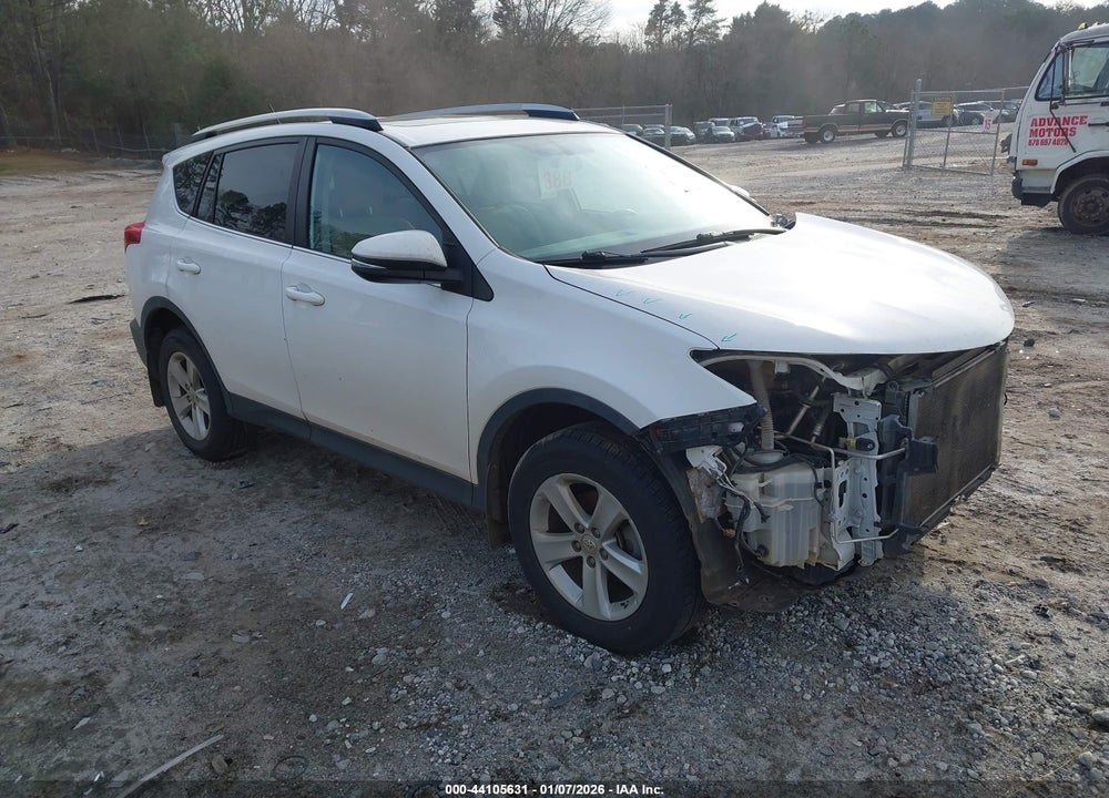 2014 TOYOTA RAV4 XLE VIN: 2T3WFREV1EW092899