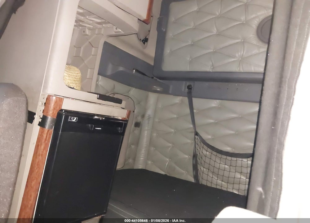 2015 FREIGHTLINER CASCADIA 125 VIN: 3AKJGLBG9FSGB5922