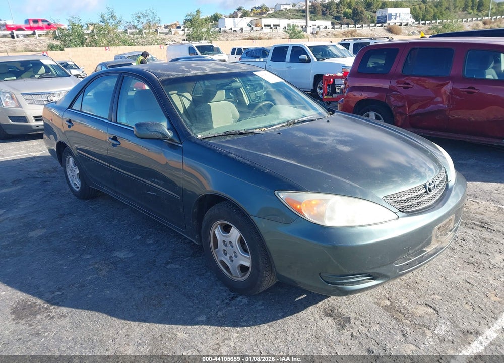 2002 TOYOTA CAMRY LE VIN: JTDBE32K720065330