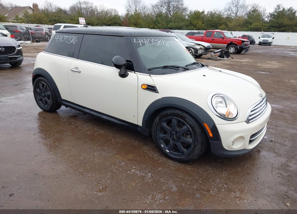 2013 MINI HARDTOP COOPER VIN: WMWSU3C51DT545356