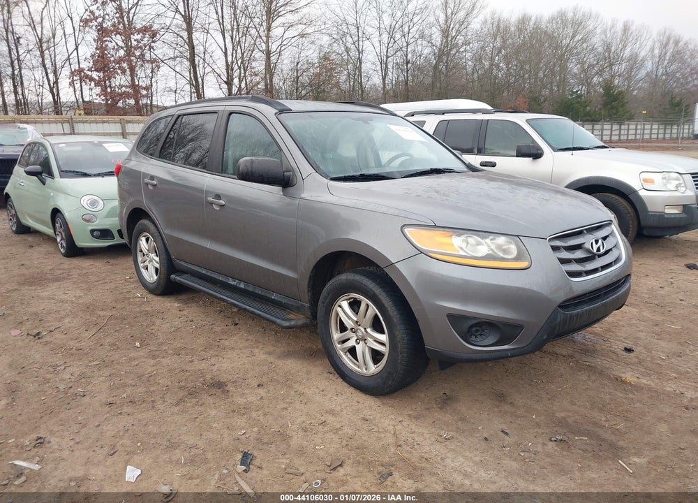 2010 HYUNDAI SANTA FE GLS VIN: 5NMSG3AB2AH391904