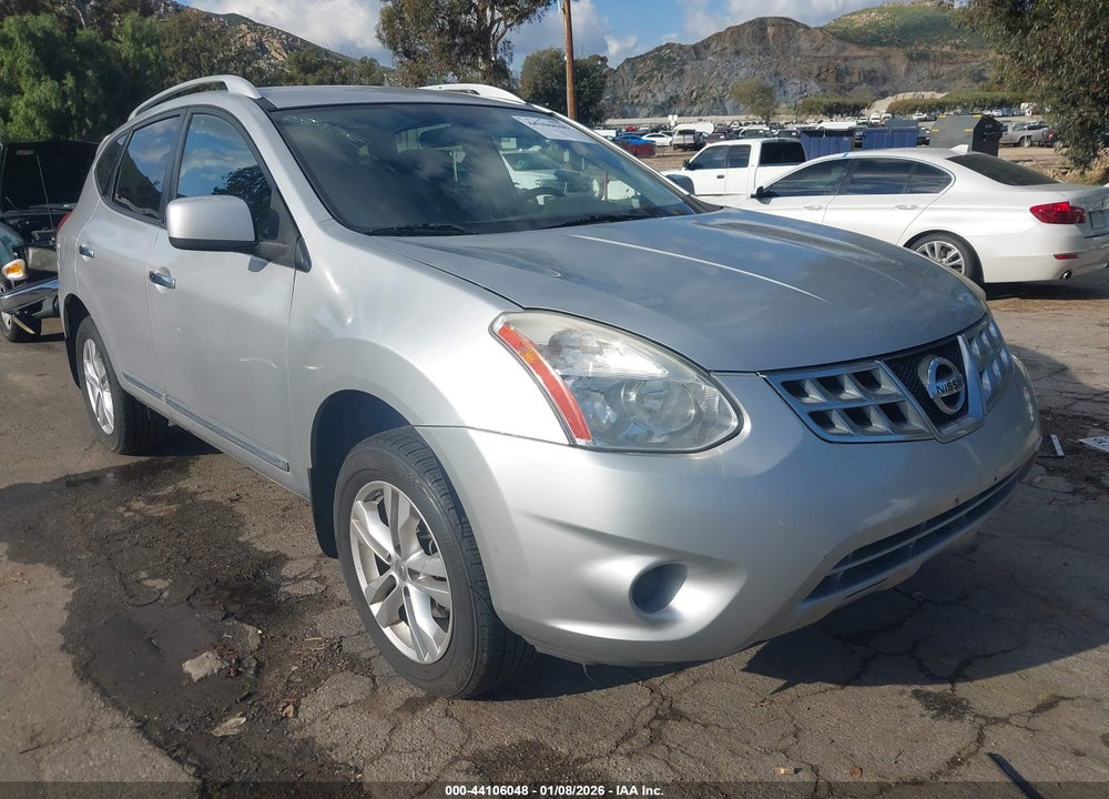 2013 NISSAN ROGUE SV VIN: JN8AS5MV4DW102667