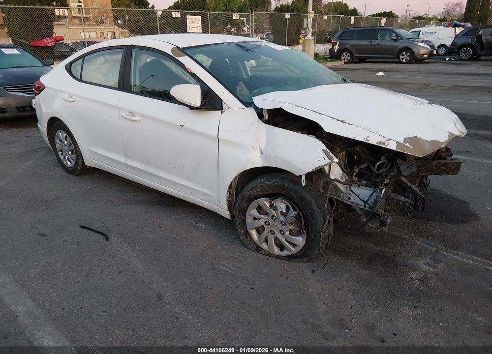 2020 HYUNDAI ELANTRA SE VIN: 5NPD74LF5LH499051