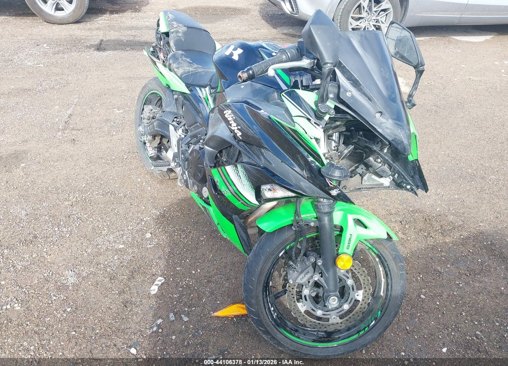 2017 KAWASAKI EX650 F VIN: JKAEXEK17HDA00230