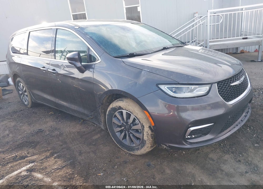 2022 CHRYSLER PACIFICA HYBRID TOURING L VIN: 2C4RC1L72NR122689