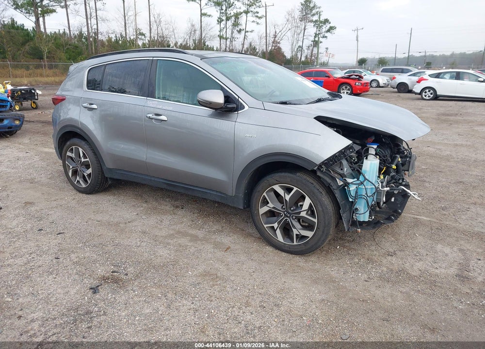 2020 KIA SPORTAGE EX VIN: KNDPNCAC3L7668655