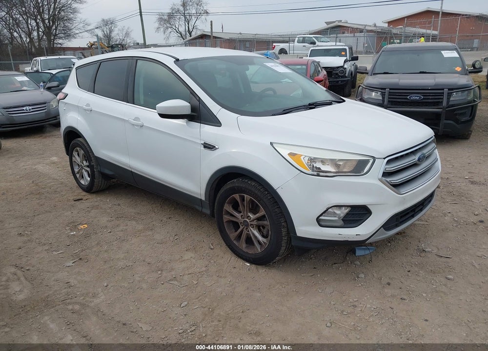 2017 FORD ESCAPE SE VIN: 1FMCU0G91HUC97172