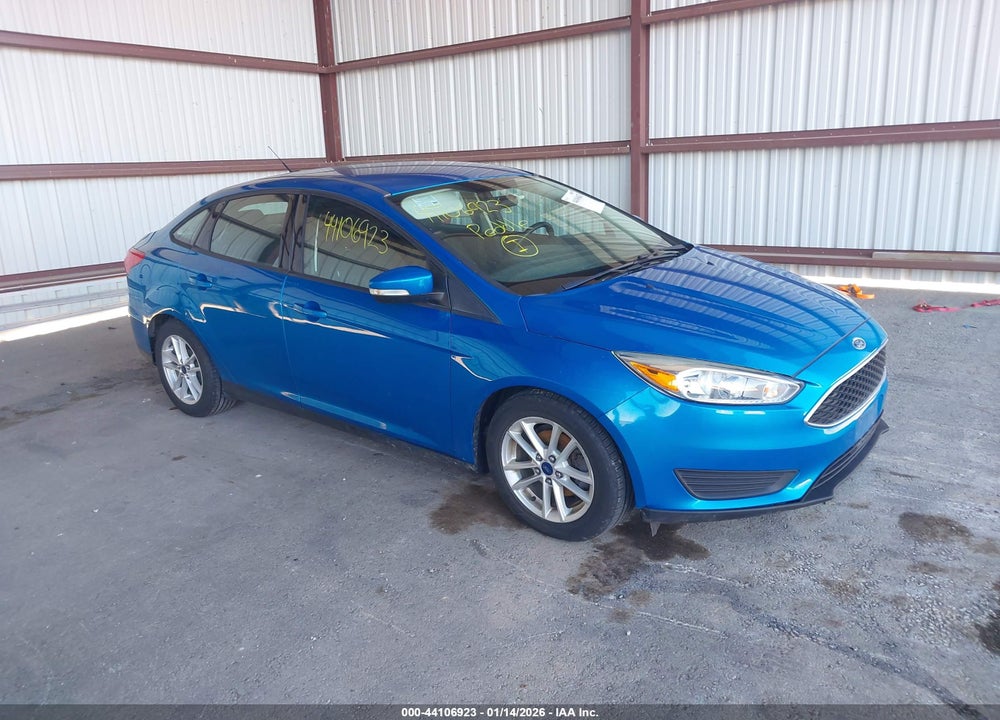 2015 FORD FOCUS SE VIN: 1FADP3F28FL385294
