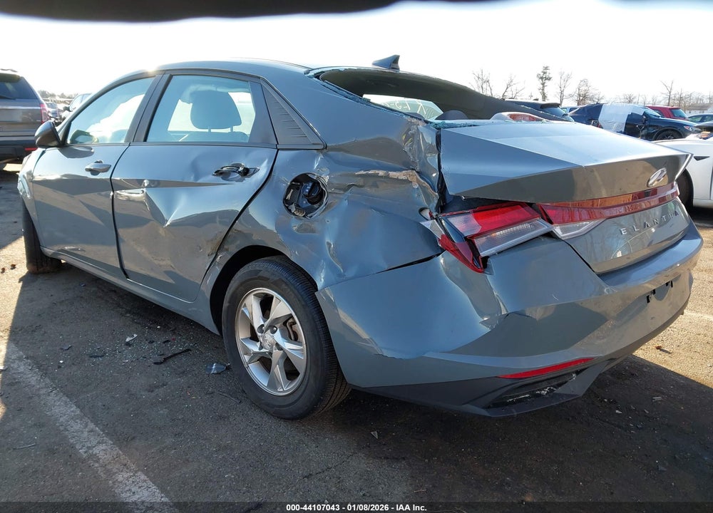 2022 HYUNDAI ELANTRA SE VIN: KMHLL4AG4NU345082