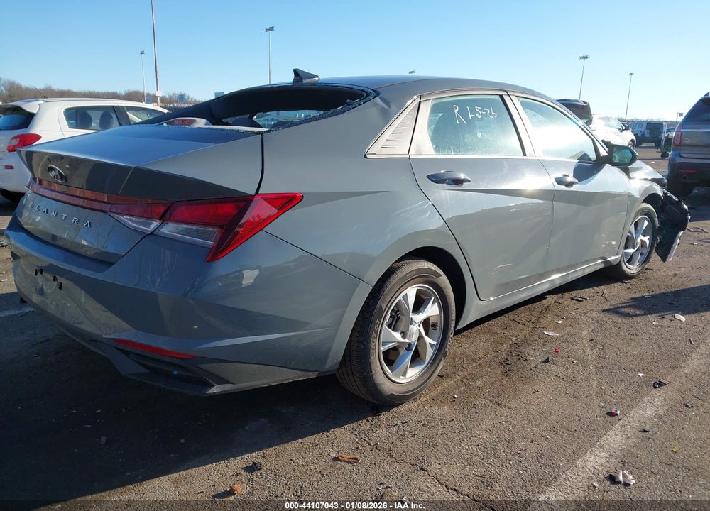 2022 HYUNDAI ELANTRA SE VIN: KMHLL4AG4NU345082