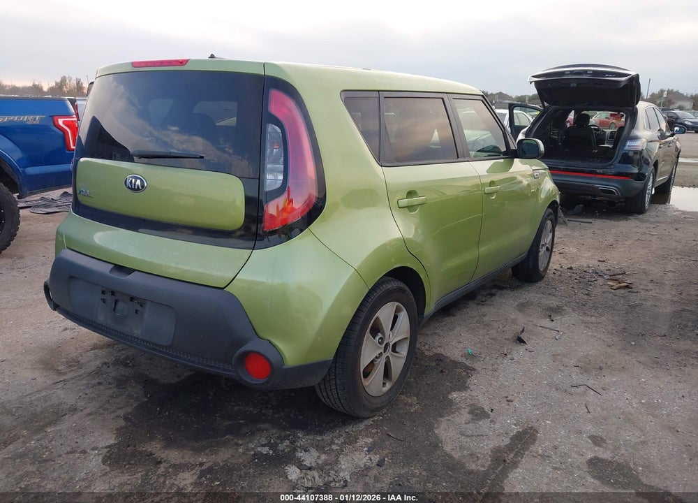 2016 KIA SOUL ! VIN: KNDJN2A27G7824497