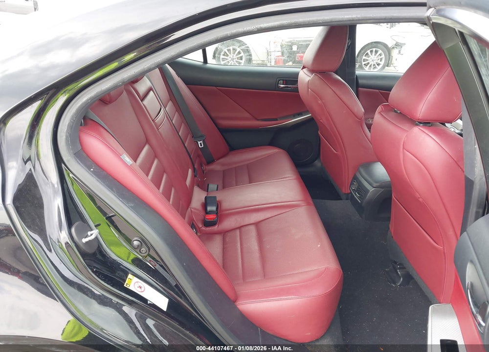 2015 LEXUS IS 350 VIN: JTHBE1D26F5020050