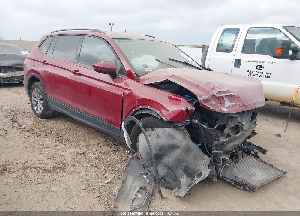 2018 VOLKSWAGEN TIGUAN 2.0T S VIN: 3VV1B7AX4JM031769