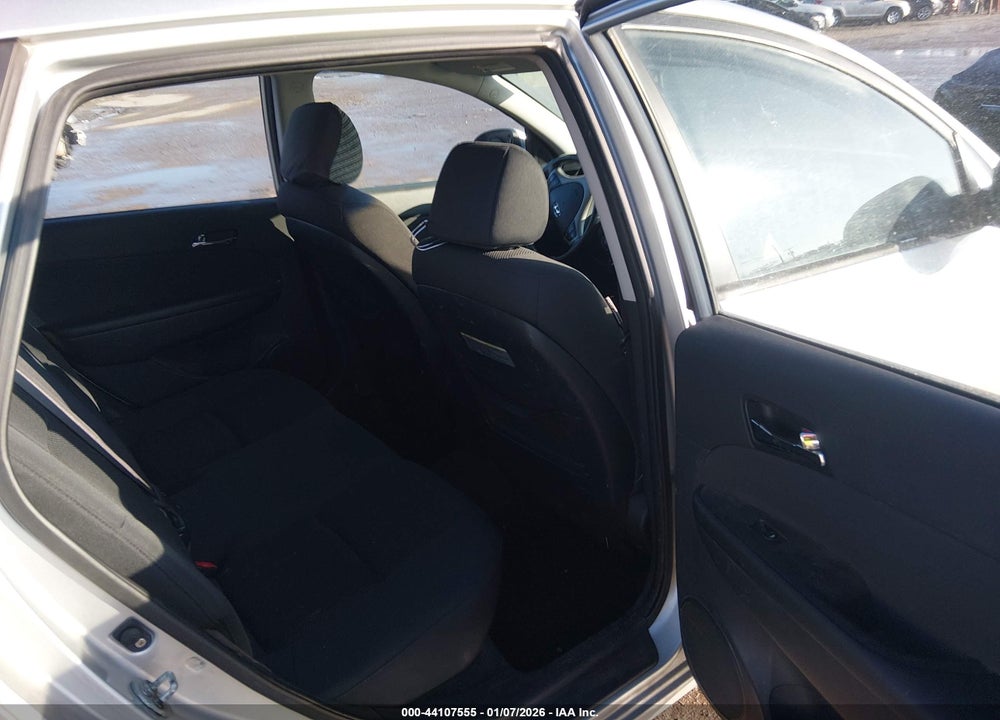 2009 HYUNDAI ELANTRA TOURING VIN: KMHDC86E89U046171