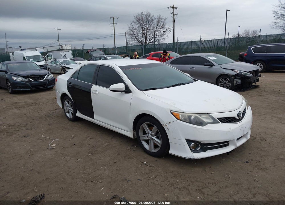2012 TOYOTA CAMRY SE VIN: 4T1BF1FK7CU568390