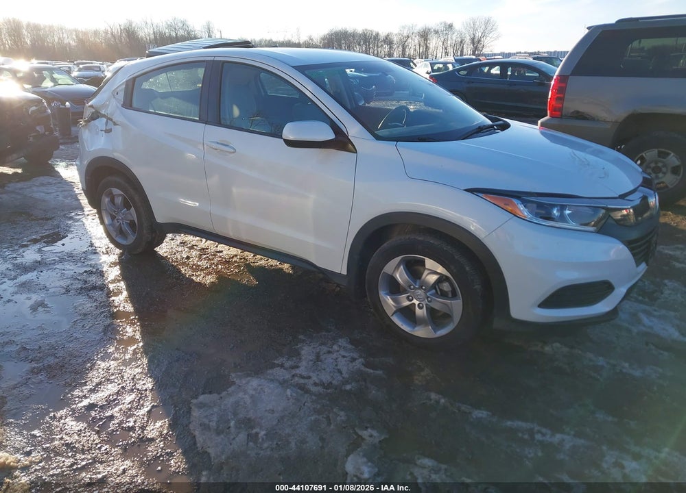 2022 HONDA HR-V AWD LX VIN: 3CZRU6H32NM731007