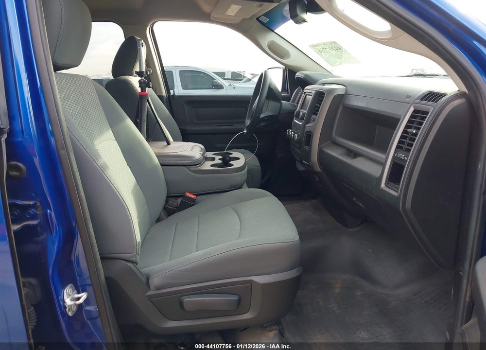 2016 RAM 1500 TRADESMAN VIN: 1C6RR7FG3GS325922