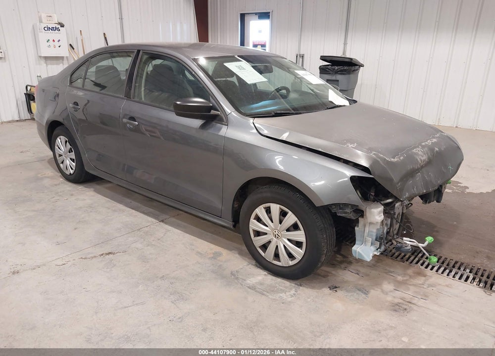 2014 VOLKSWAGEN JETTA 2.0L S VIN: 3VW2K7AJXEM256439