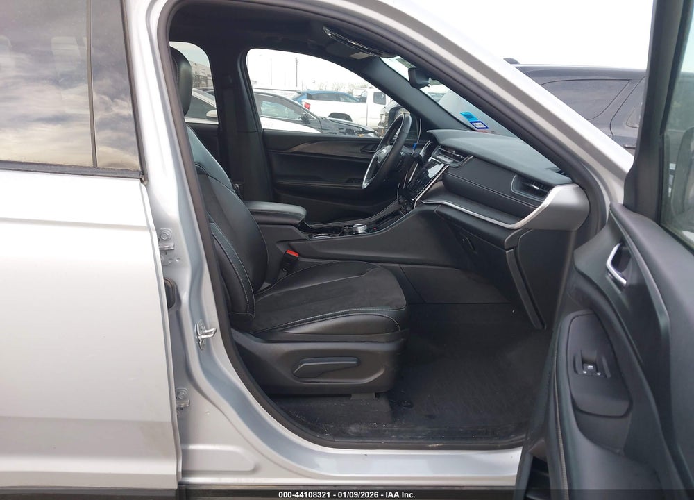 2023 JEEP GRAND CHEROKEE ALTITUDE 4X4 VIN: 1C4RJHAG6PC593578