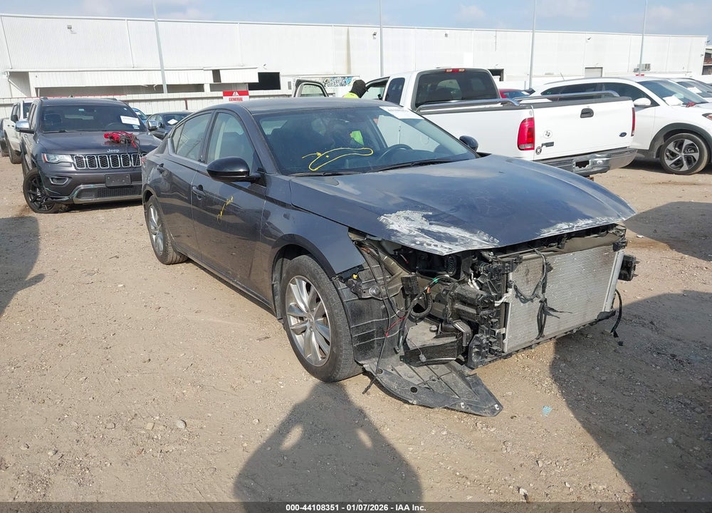 2023 NISSAN ALTIMA SR FWD VIN: 1N4BL4CV9PN421684
