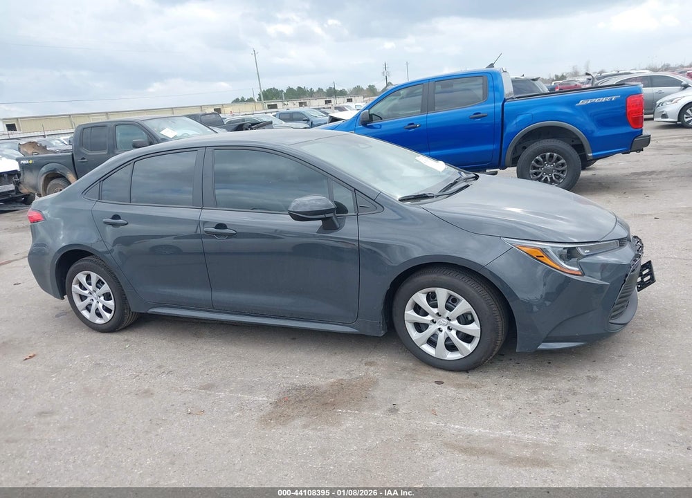 2025 TOYOTA COROLLA LE VIN: 5YFB4MDE9SP335082