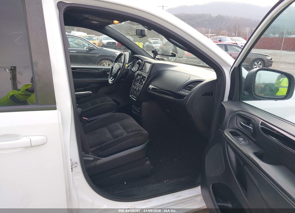 2018 DODGE GRAND CARAVAN SE PLUS VIN: 2C4RDGBG3JR134667