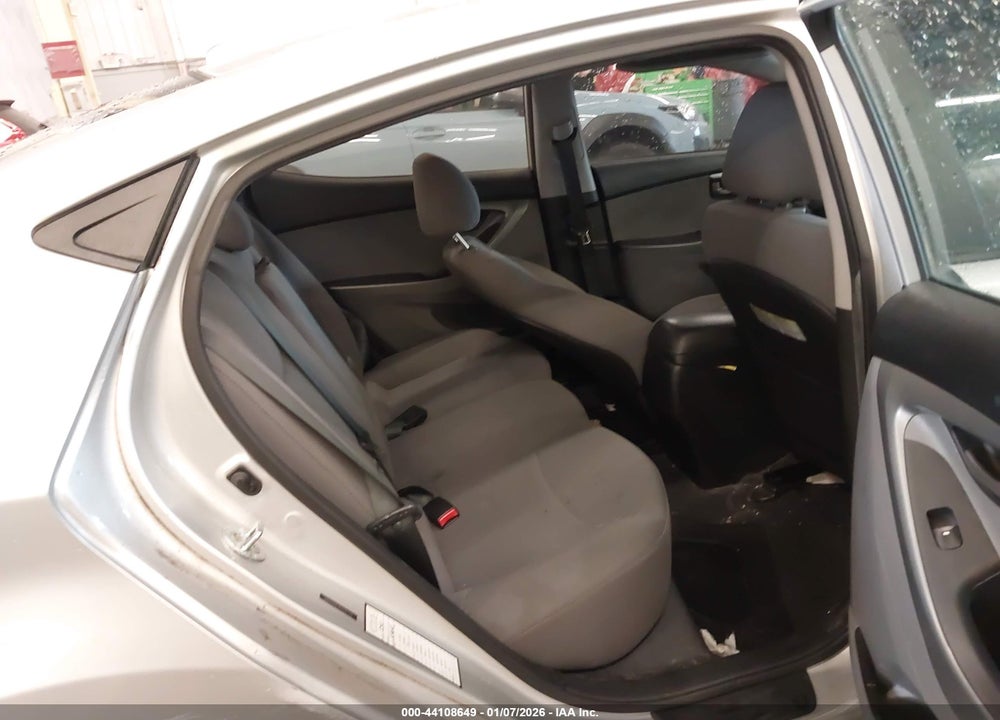 2016 HYUNDAI ELANTRA SE VIN: 5NPDH4AE4GH697522