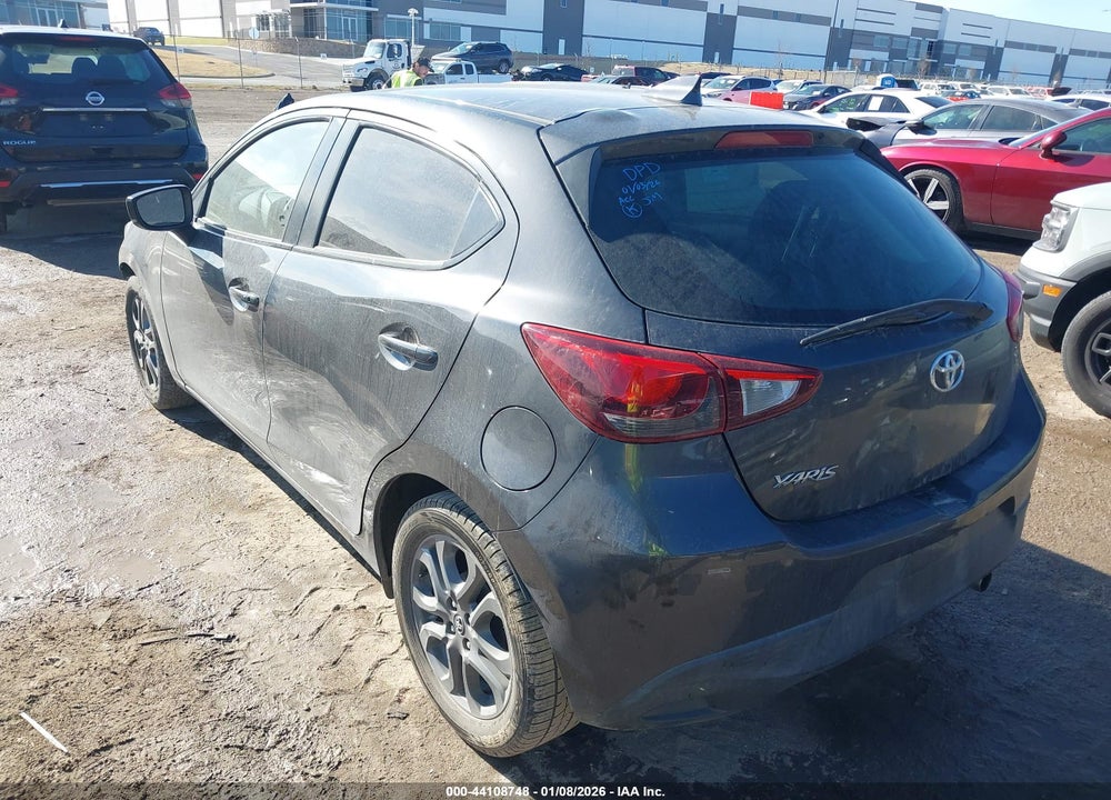 2020 TOYOTA YARIS LE VIN: 3MYDLBJV4LY707418