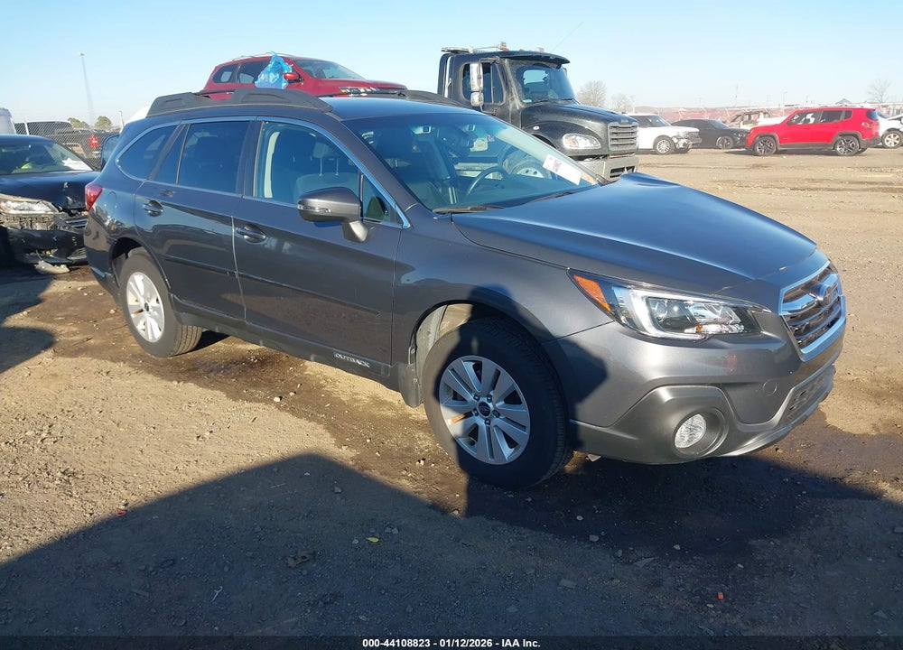 2018 SUBARU OUTBACK 2.5I PREMIUM VIN: 4S4BSAFC4J3349054