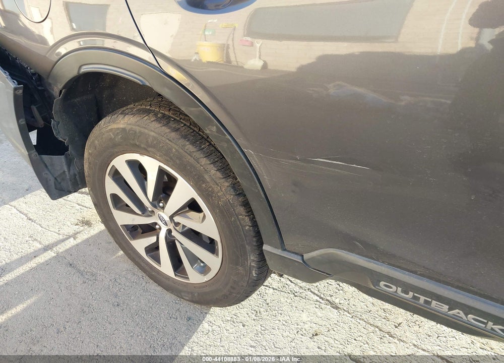 2020 SUBARU OUTBACK PREMIUM VIN: 4S4BTACC9L3224880