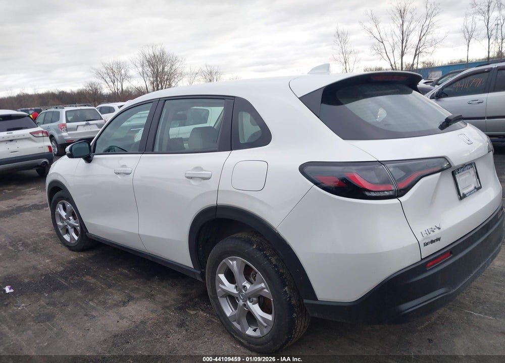 2024 HONDA HR-V AWD LX VIN: 3CZRZ2H30RM760764