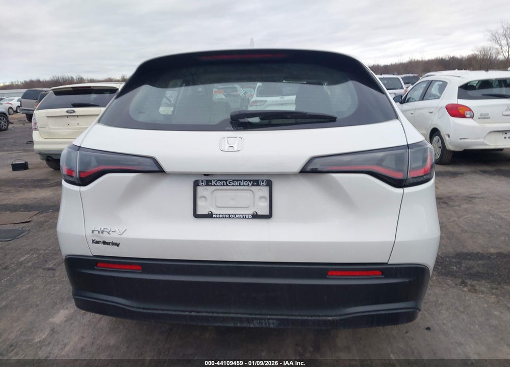 2024 HONDA HR-V AWD LX VIN: 3CZRZ2H30RM760764