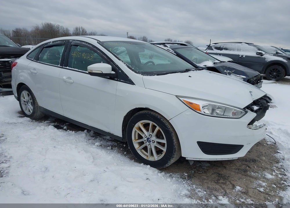 2016 FORD FOCUS SE VIN: 1FADP3F25GL219249