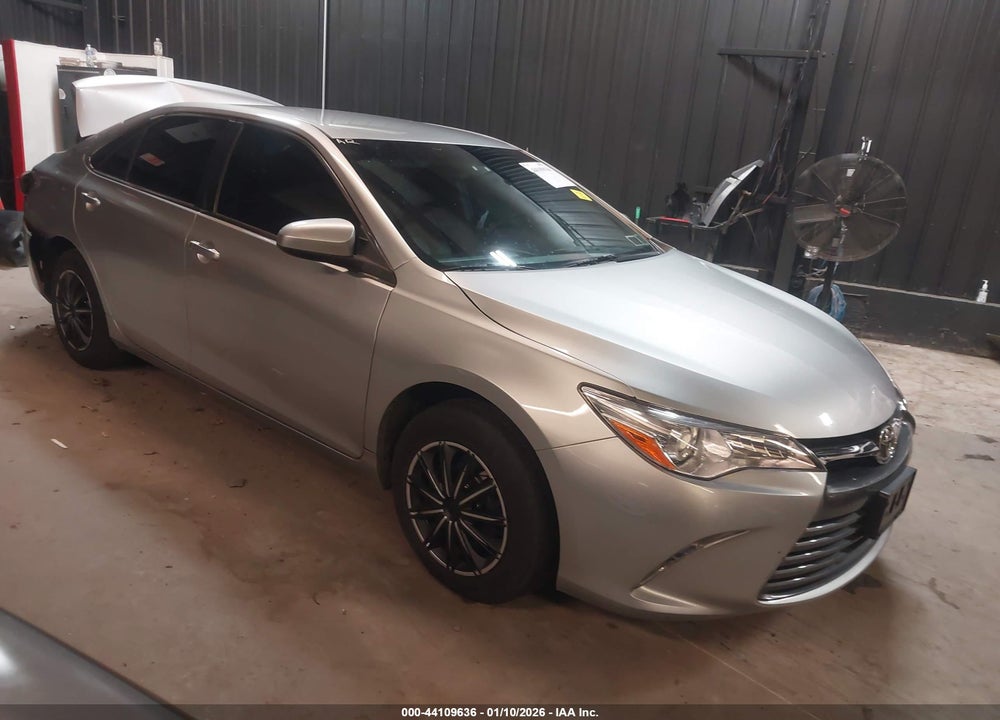 2015 TOYOTA CAMRY LE VIN: 4T4BF1FK5FR496003