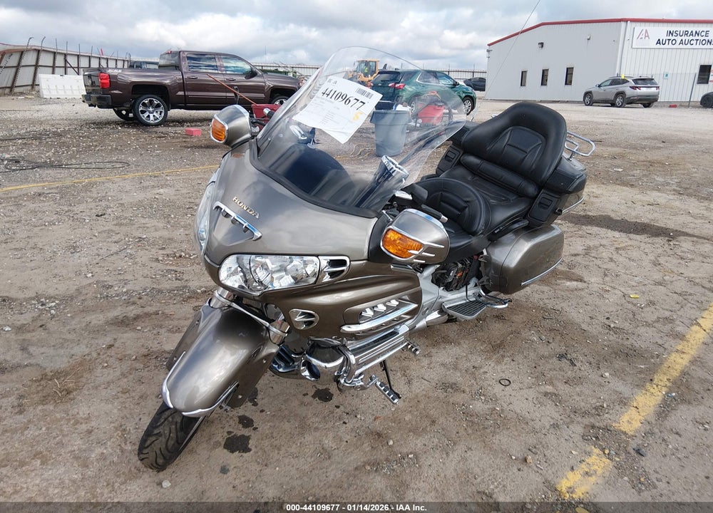 2004 HONDA GL1800 VIN: 1HFSC470X4A301961