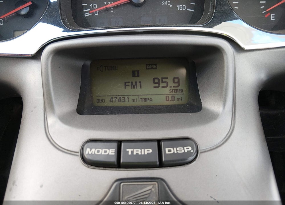 2004 HONDA GL1800 VIN: 1HFSC470X4A301961
