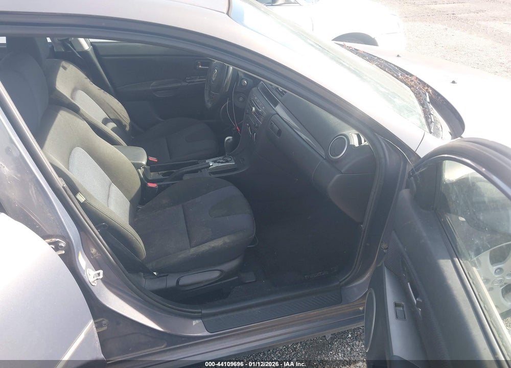 2008 MAZDA 3 S SPORT VIN: JM1BK344281831104