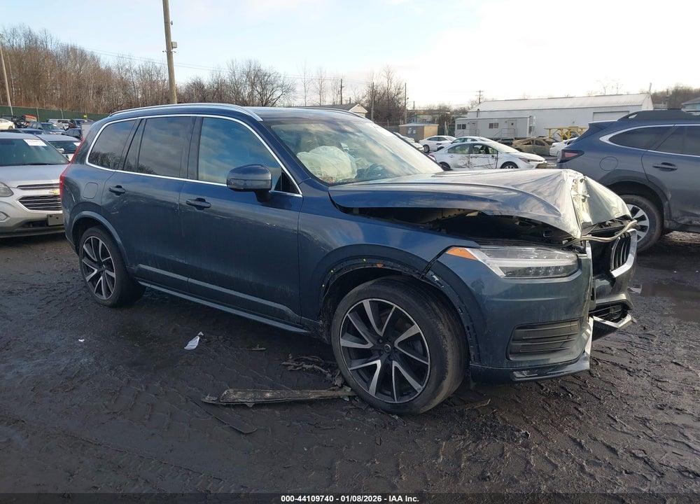 2020 VOLVO XC90 T6 MOMENTUM 7 PASSENGER VIN: YV4A22PK4L1577689