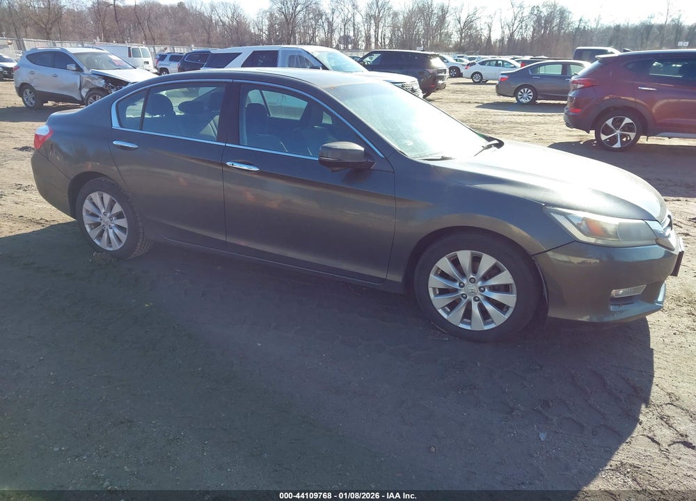2013 HONDA ACCORD EX VIN: 1HGCR2F79DA157725