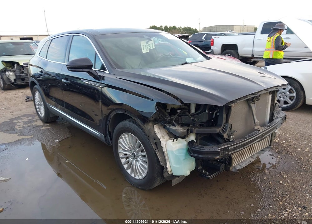 2020 LINCOLN NAUTILUS STANDARD VIN: 2LMPJ6J91LBL13931